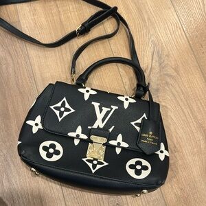 Louis Vuitton crossbody purse